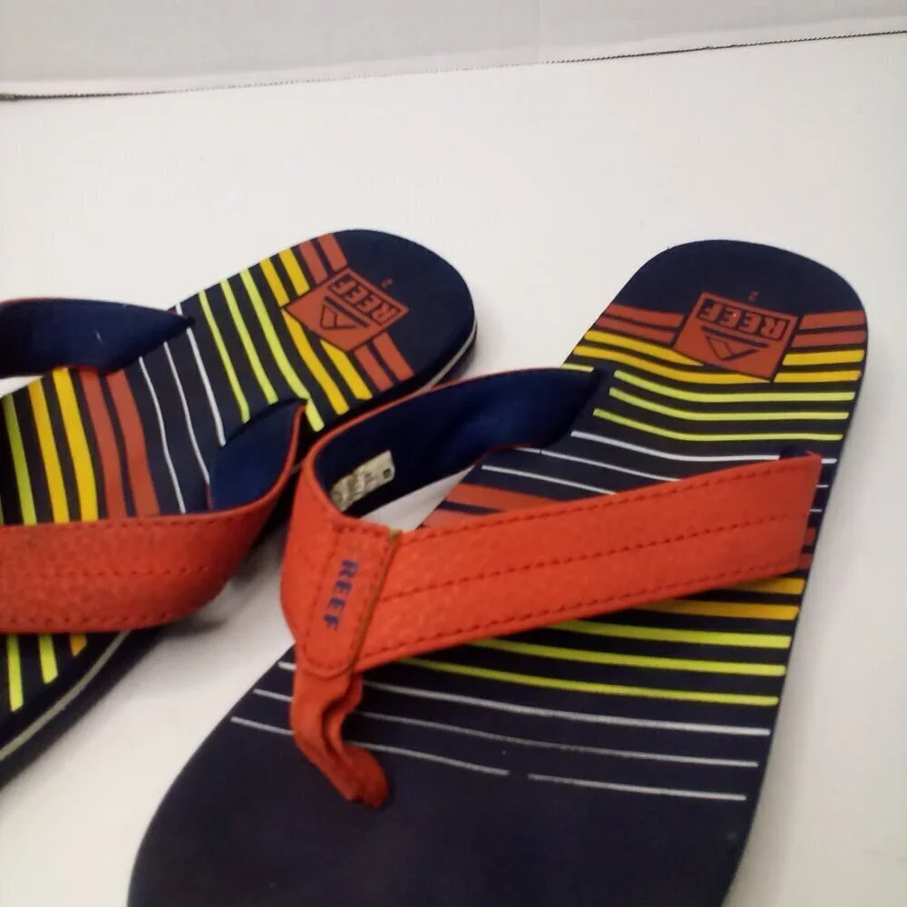 Reef Flip Flops Boys 2 Kids Rainbow Colorful Pre-owned